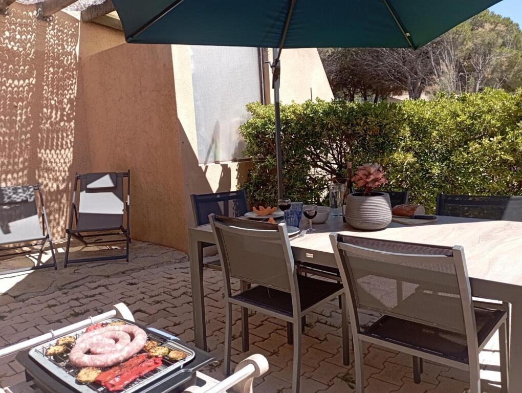 Capibay Apartment Сикс-Фор-ле-Плаж Екстериор снимка